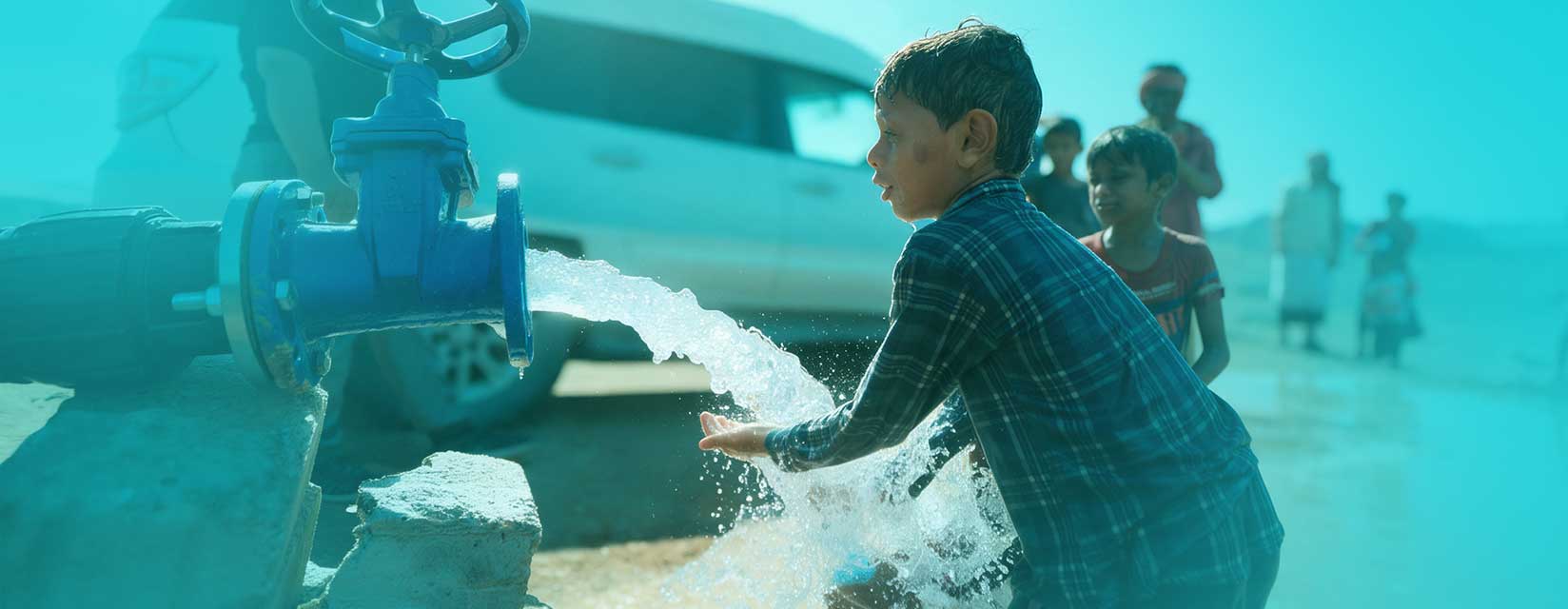 المياه والإصحاح البيئي والمناخ