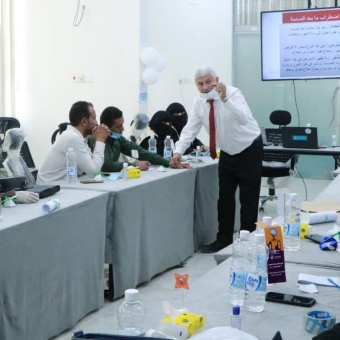 Holding a workshop on mental health in Marib