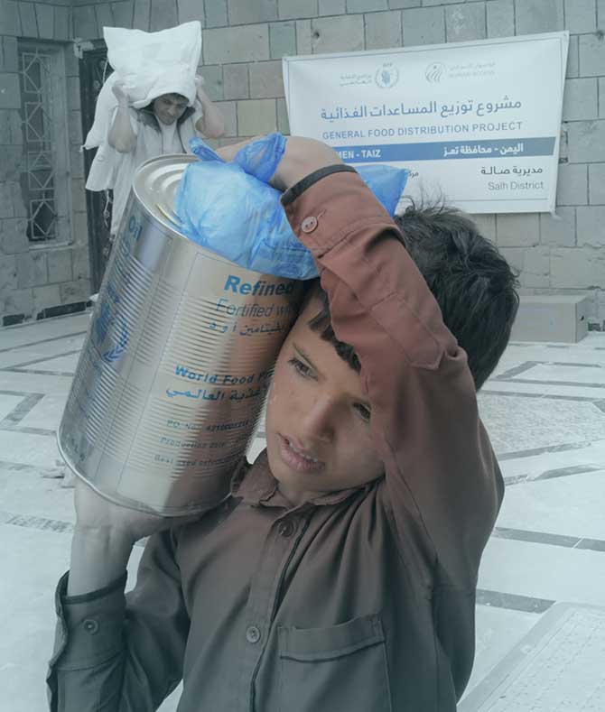 Food... the priority of the vulnerable in Yemen  65,679 families benefit from the GFA food project in Lahj and Taiz