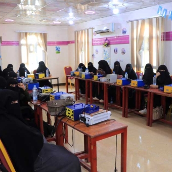 42 women qualified in mobile phone maintenance and programming