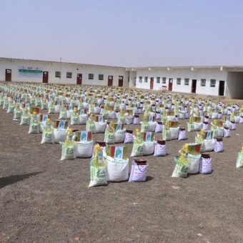 Kuwaiti funding provides 715 Ramadan food baskets