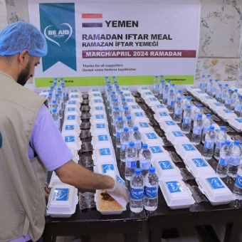Taiz: Delivery of 340 food baskets and 185 iftar meals