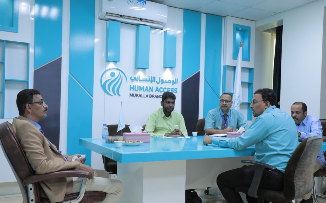 Social Affairs Office Director visits HUMAN ACCESS in Mukalla