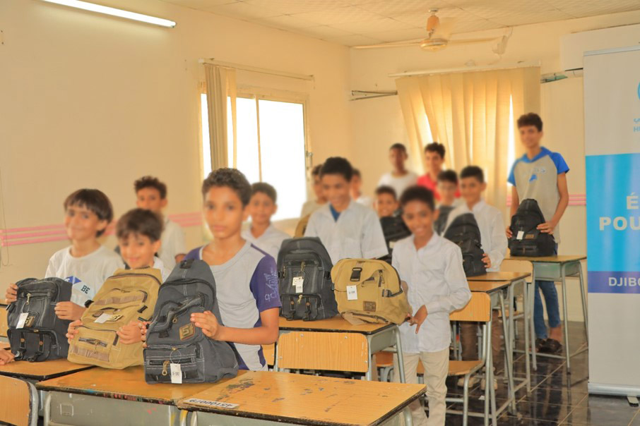 Delivery of 140 complete school bags in Djibouti