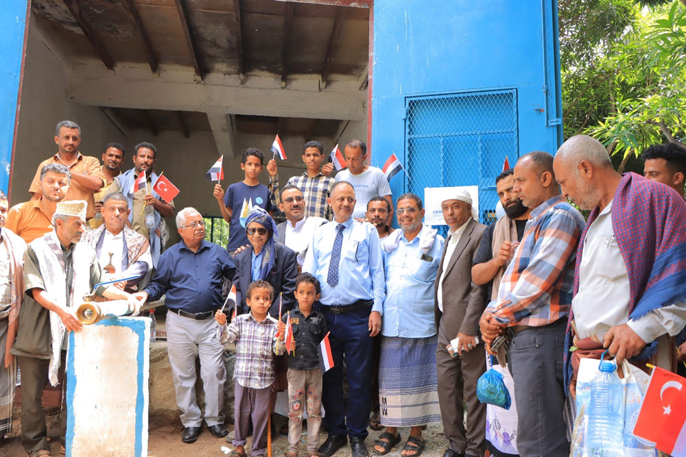 A water well inaugurated and operated in Taiz’s Bani Hammad