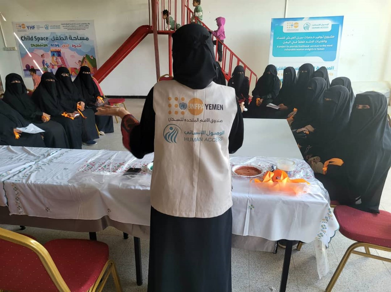 Contributions to Raising Community Awareness of Digital Violence