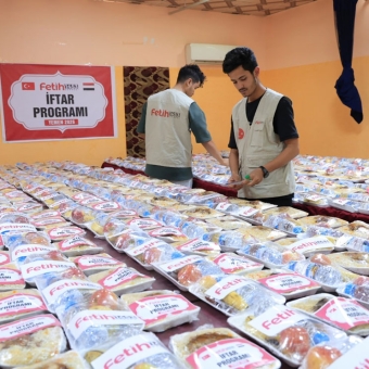1,333 ready-to-eat iftar meals distributed to the needy and displaced