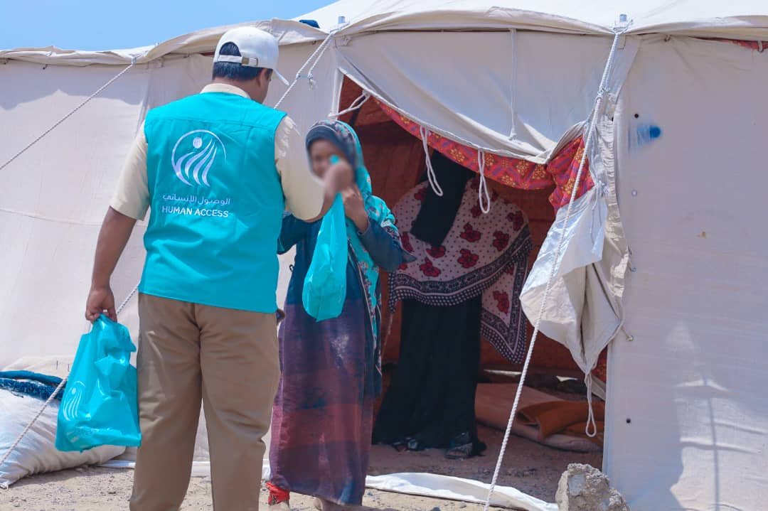 HUMAN ACCESS provides food aid to 200 displaced families in Al-Firdous Camp, Aden