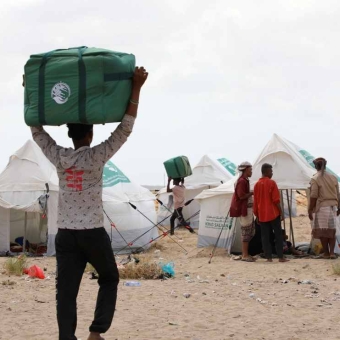 KSrelief Launches Distribution of 171 Tents and Shelter Kits in Lahj